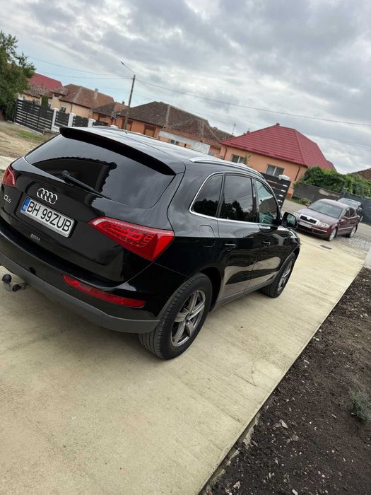 AUDI Q5 Quattro 2.0 T.D.I 170 CP - AUTOMATĂ