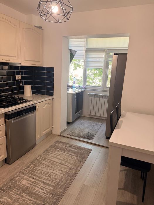 Apartament 3 camere de închiriat – Obcini, Suceava