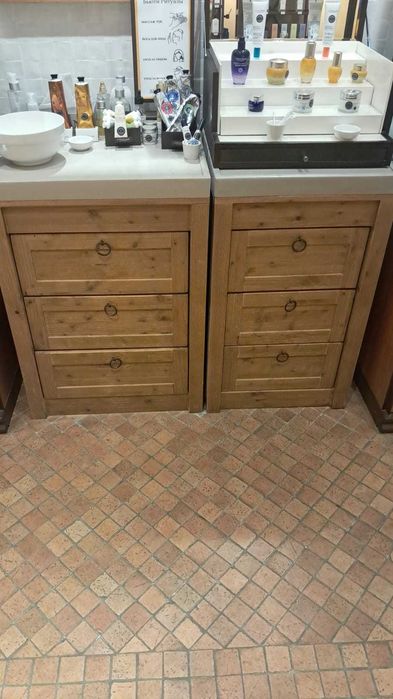 Продам мебель для магазина