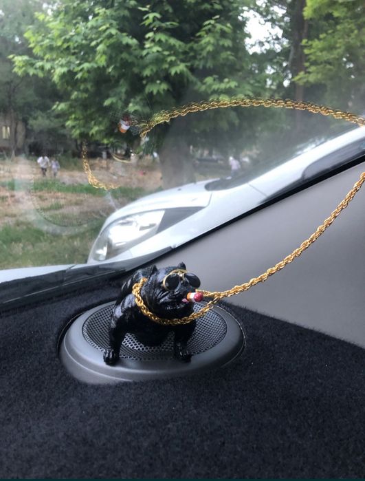 Декоративный bulldog для вашего автомобиля