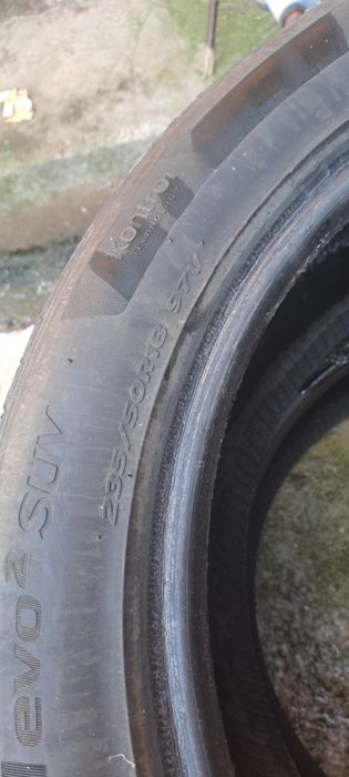Vand doua cauciucuri Hankook 235/50 r18