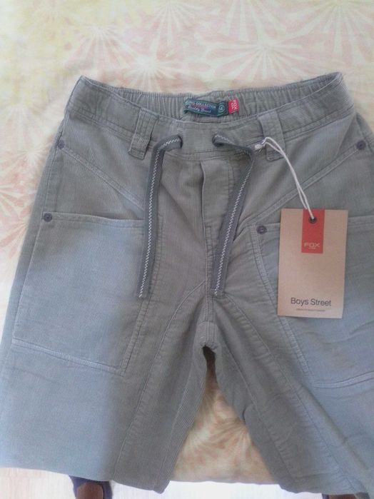 Нови джинси за момче FOX kids за ръст 152