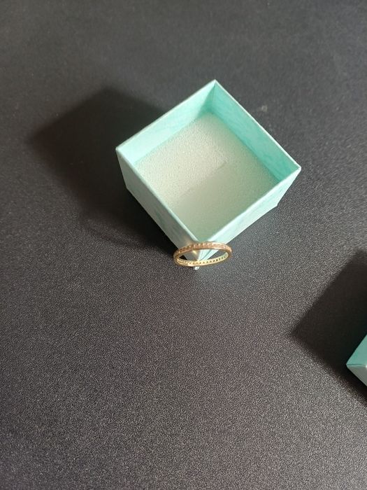 Inel de aur galben de 14 k model tenis