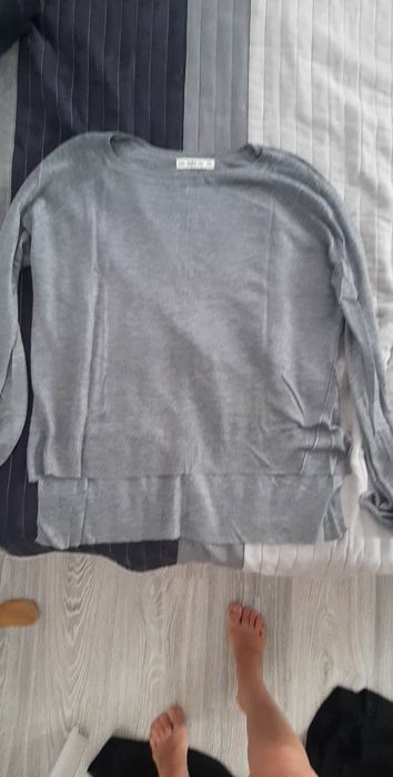 Vând rochie tricot și bluza zara