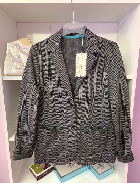 Разкошно дамско сако