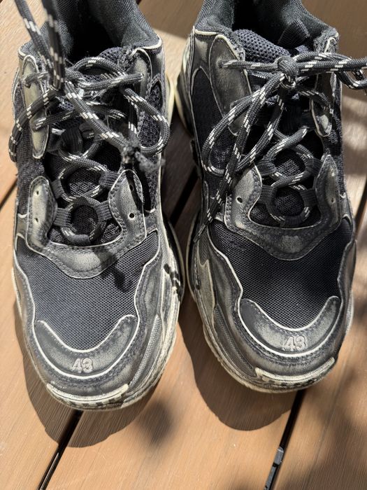 Оригинални Balenciaga Triple S номер 43