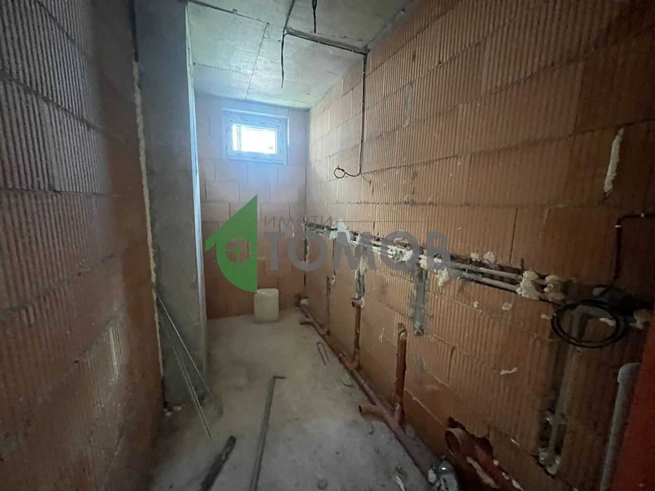 Продава се Тристаен апартамент в Шумен, Пазара - 98 кв.м за 1200 €/кв.м - Снимка #8