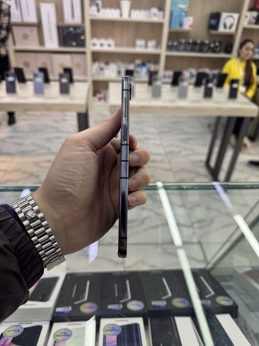 Samsung Z Flip 5  256 GB