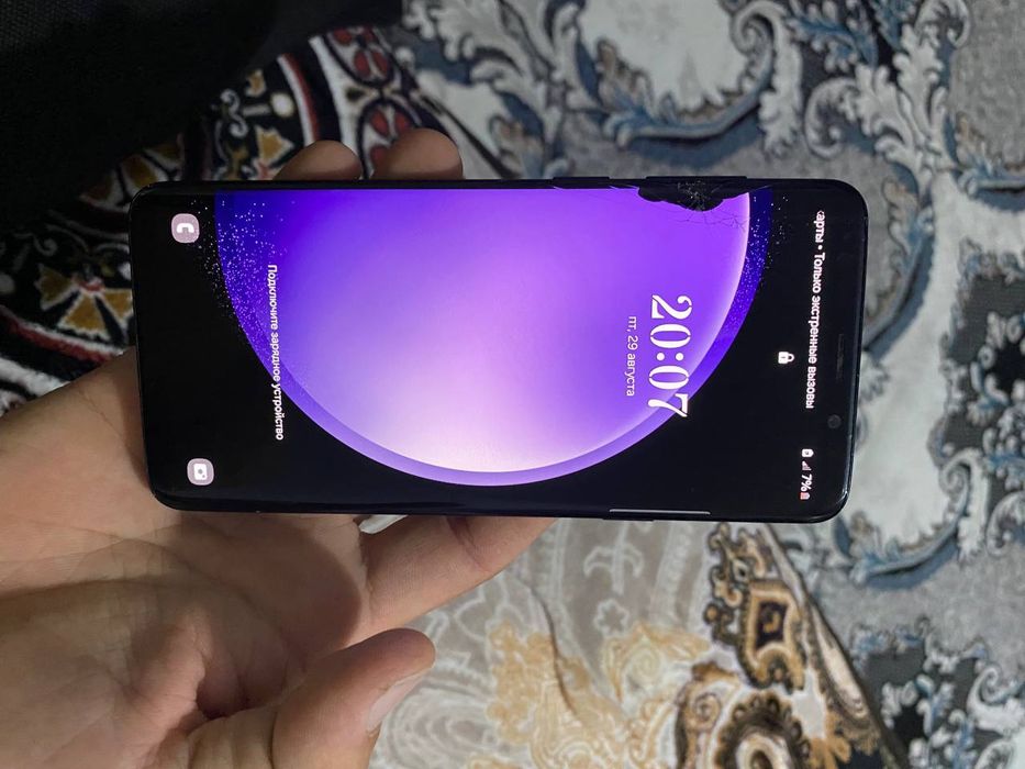 Самсунг S9 плюс сотилади