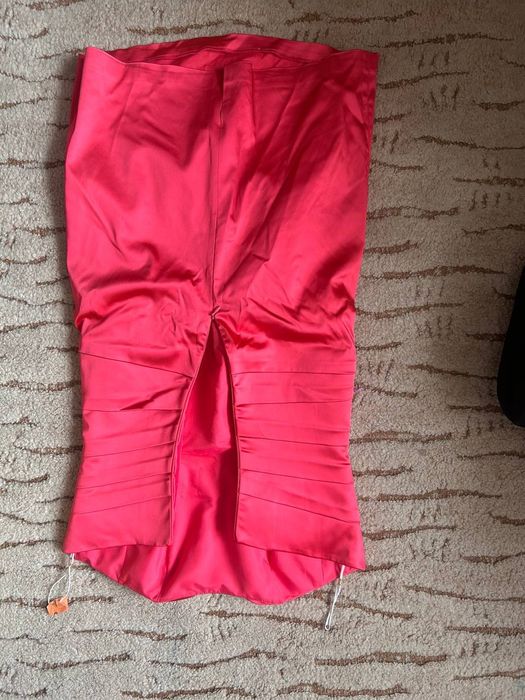 Продам платья вечерние