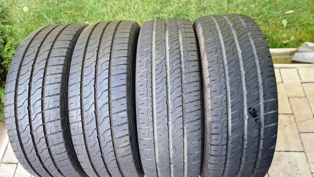 Anvelope vara 205 70 R 15 C Semperit