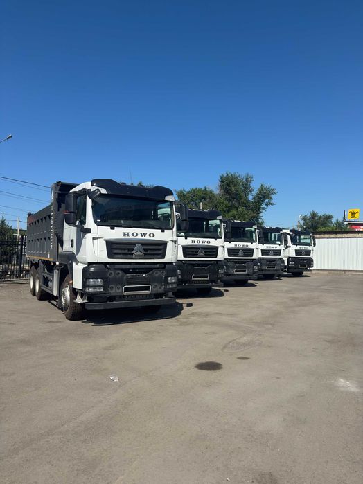 Самосвал HOWO T5G
