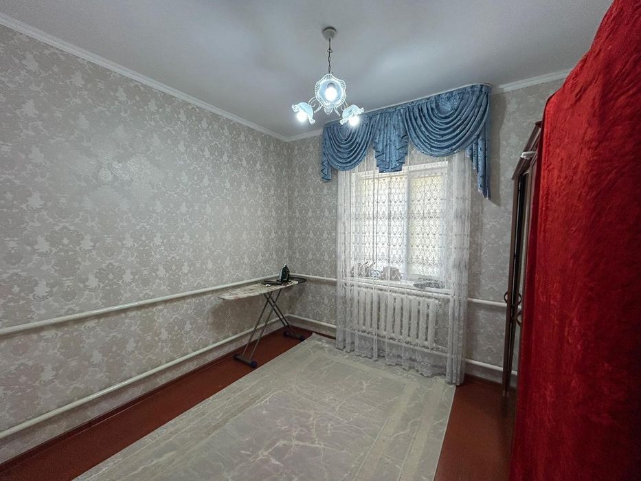Продается дом район новый базар