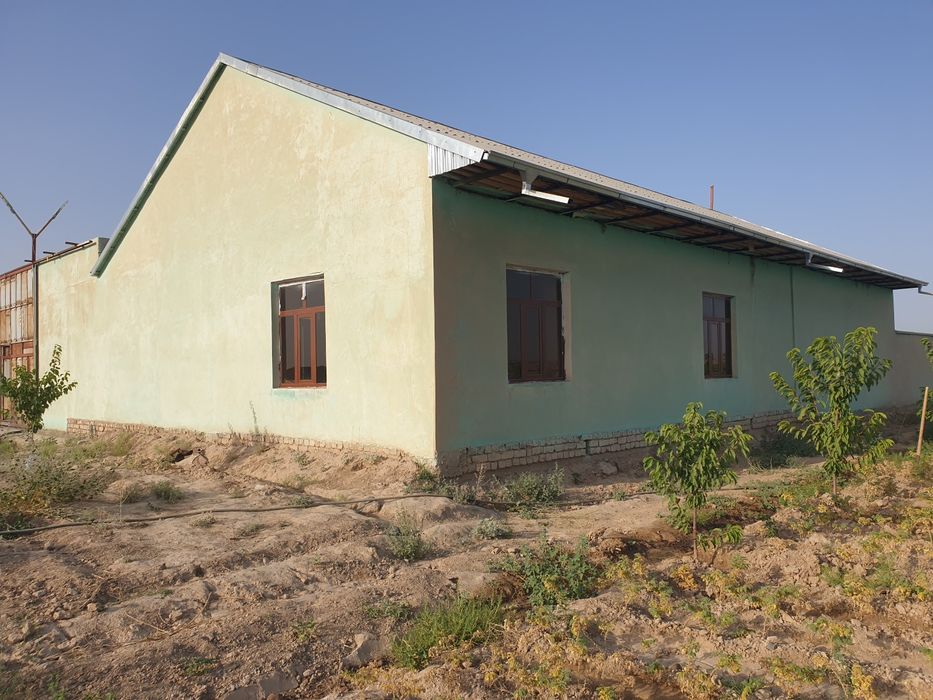 Молхона сотилади