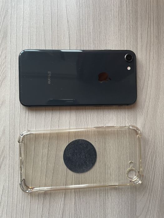 Продам iphone айфон 8 в идеальном состоянии