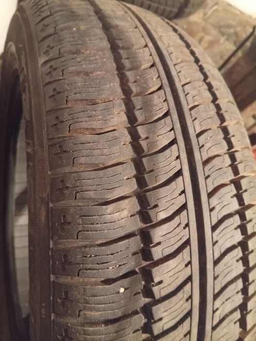 Продам покрышку 175/65.14.