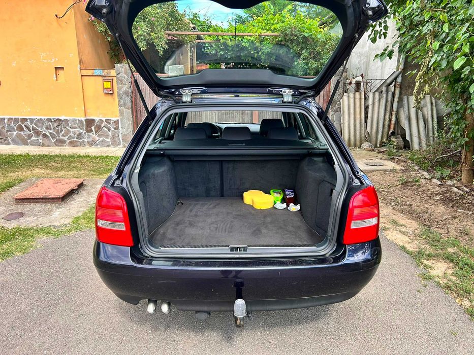 Se vinde Audi A4 B5 Facelift ,2001/ motorizare 1.9 TDI 115 CP
