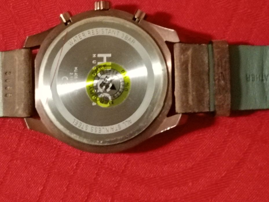 часовник Хуго Бос