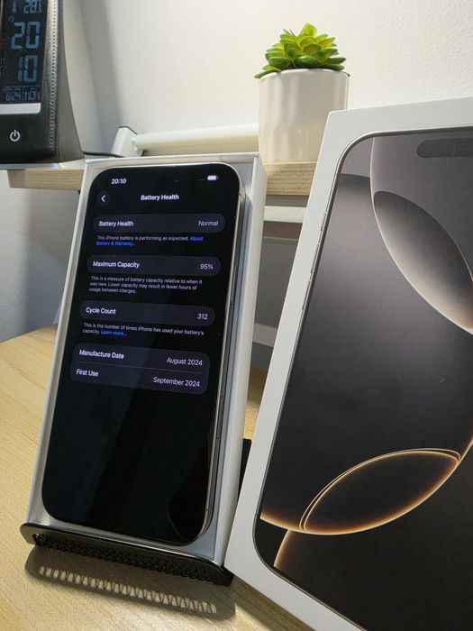 iPhone 16 Pro Max 256GB – Natural Titanium