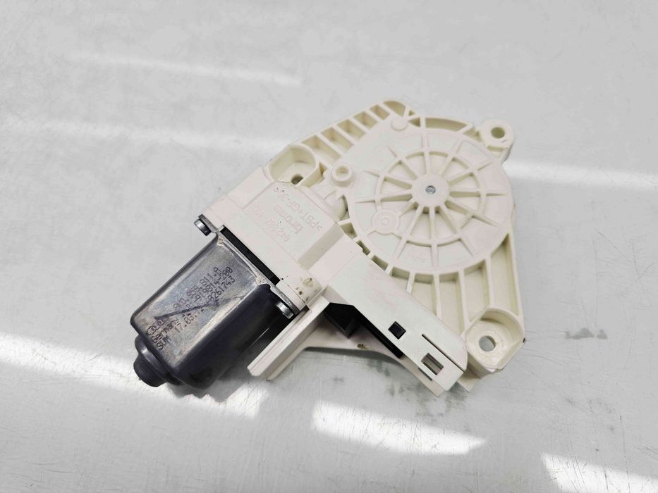 Motoras geam stanga spate Audi A4 (8K2, B8.5) Facelift [Fabr 2008-2015