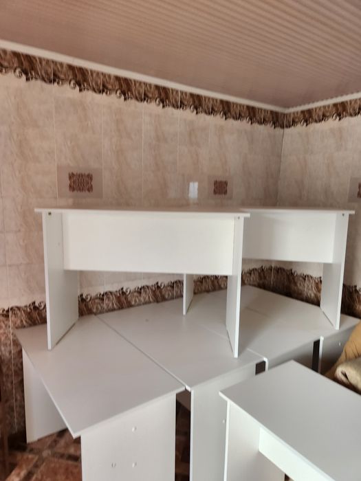 Столы письменные, парты новые