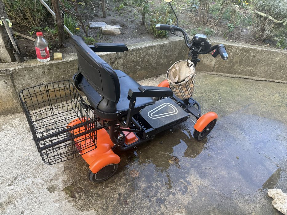 Електрическа количка