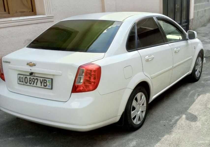 Lacetti 2019 sotiladi