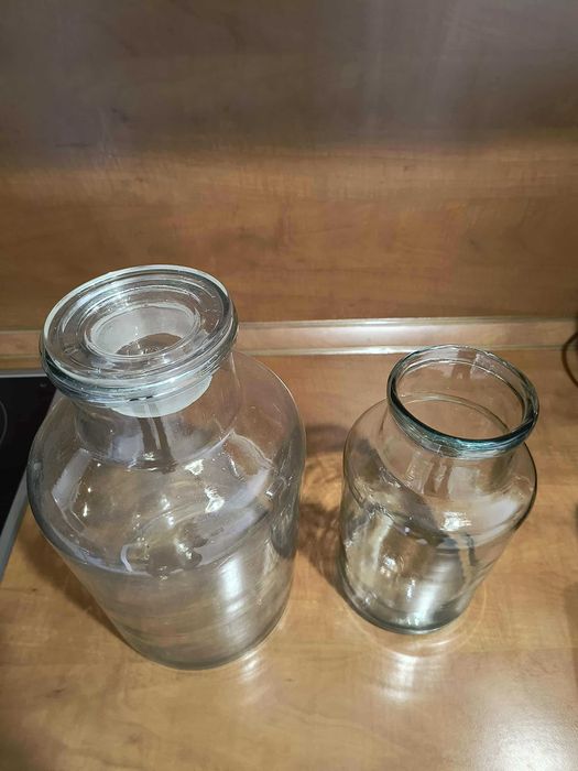 Стъклен буркан – вместимост 2,5 литра