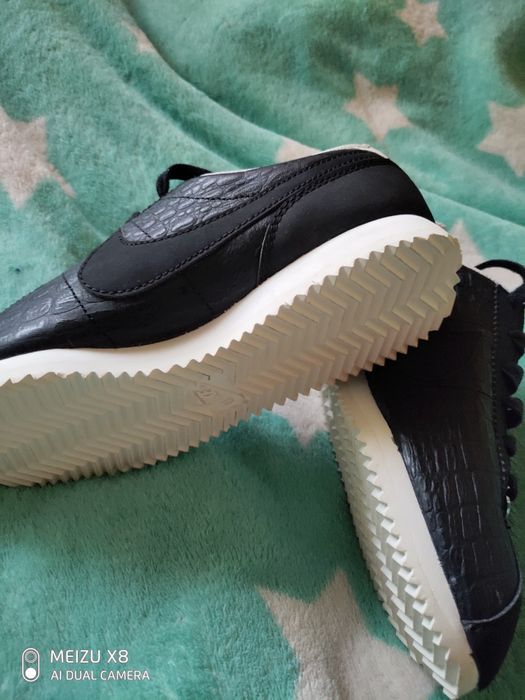 Кроссовки кожаные  Nike 36 р.