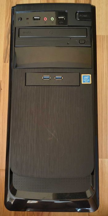 Vand carcase PC
