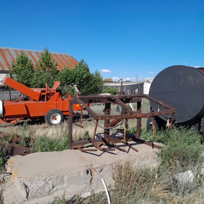 Продам трактор срочно