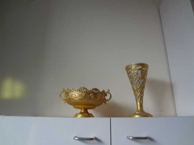 Метална ваза + метална купа