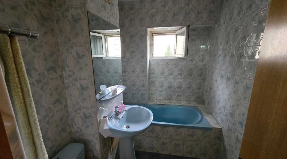 Дава се под наем Тристаен апартамент в София, Център - 116 кв.м за 149000 € - Снимка #4