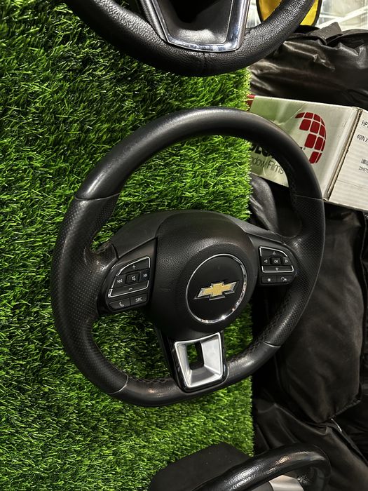 Porsche rul ideal holatda