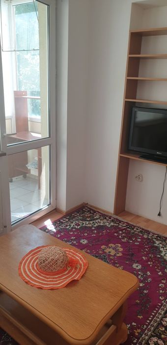 Închiriez 2 camere (43 mp), decomandat, mobilat și utilat, et. 2/4, Drumul Taberei ANL BRÂNCUȘI — fotografia 3