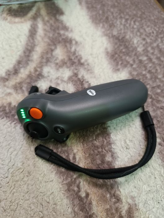 DJI  motion  controller 3