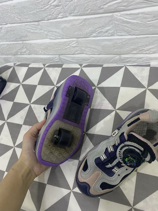 ролики обувь светящиеся