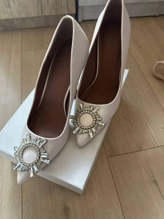 Женские туфли!!! 4 пары!!! Срочно