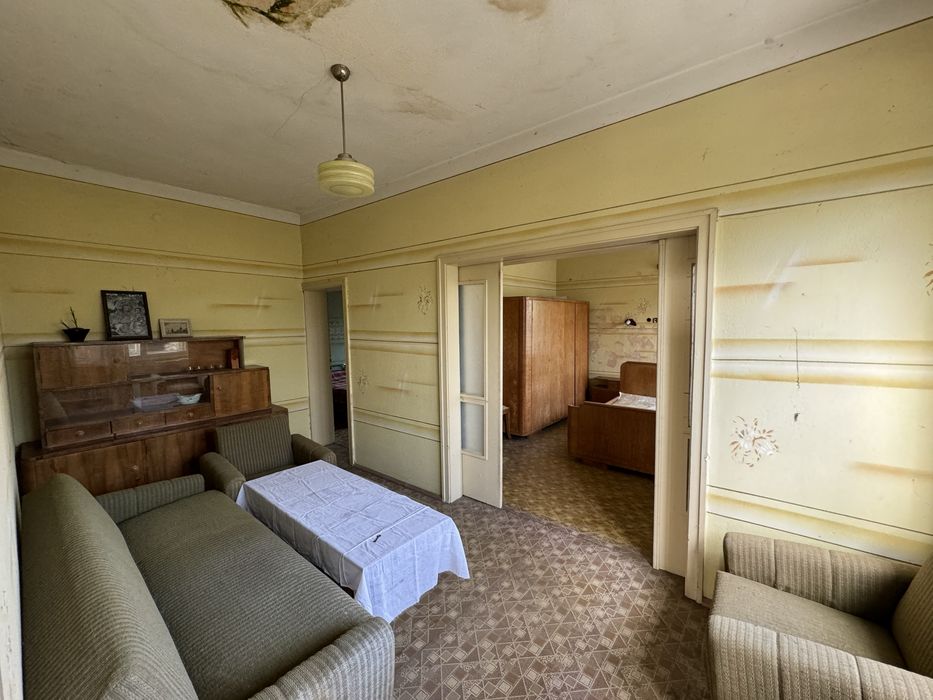 Продава се Къща в Казанлък - 100 кв.м за 1010 €/кв.м - Снимка #11