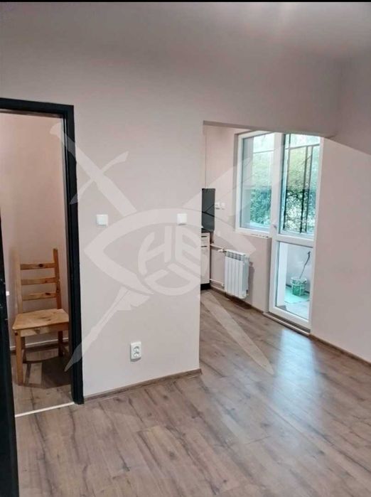 Дава се под наем Четиристаен апартамент в София, Гео Милев - 111 кв.м за 897.6 € - Снимка #2