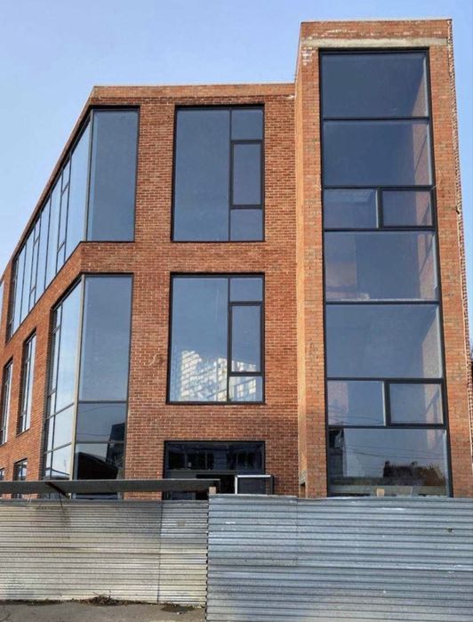 Алюминовые и Пластиковые Окна Двери Витражи