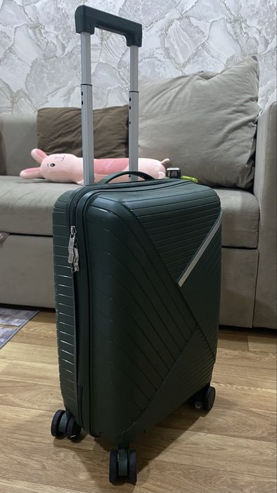 продам дорожный чемодан