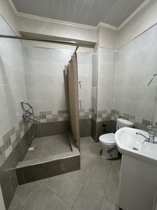 Аренда ОФИС 120 м² Шота Руставелли B&B недорого