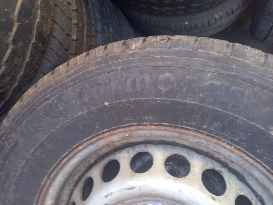 Anvelope 235/65R16C si 225/70R15C