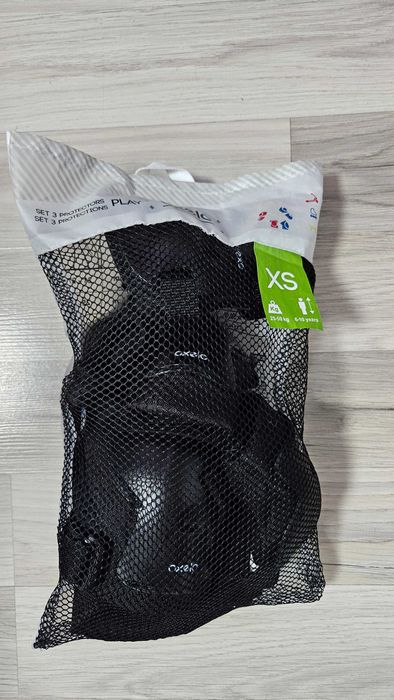 OXELO Комплект детски Протектори, Наколенки, Черни, XS, 6-10 г