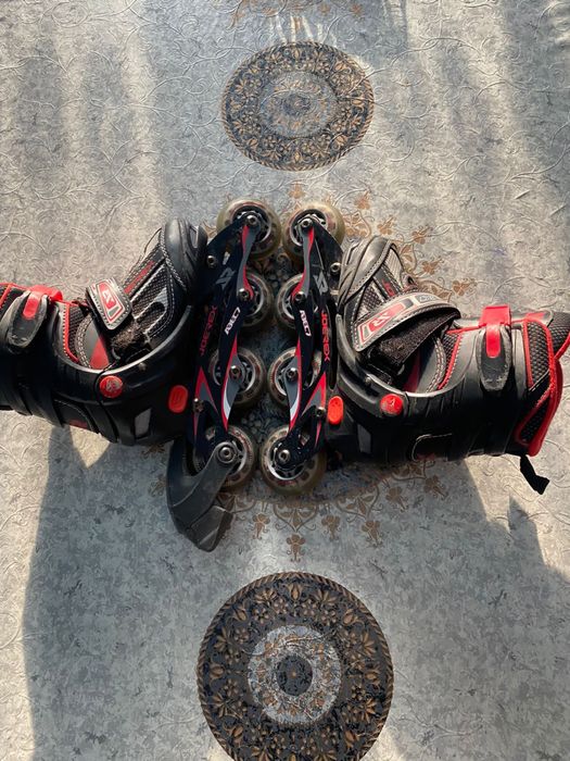 Роликовые коньки