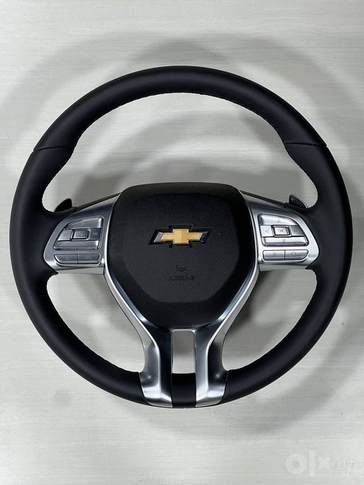 Lexus rul. Lipistokli.