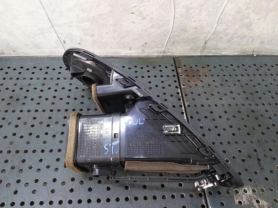 Grila ventilatie bord stanga kia soul 974502k000