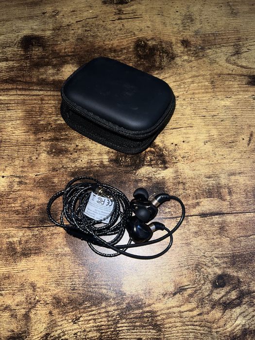 Casti in-ear sportivi