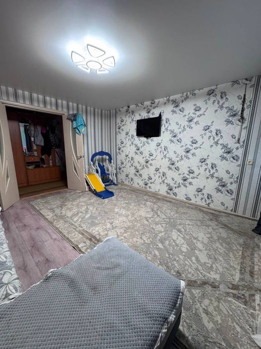 Продам 3 комнатную квартиру